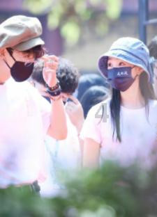 辛芷蕾翟天临感情疑生变?女方翻红后不愿按原计划结婚生子